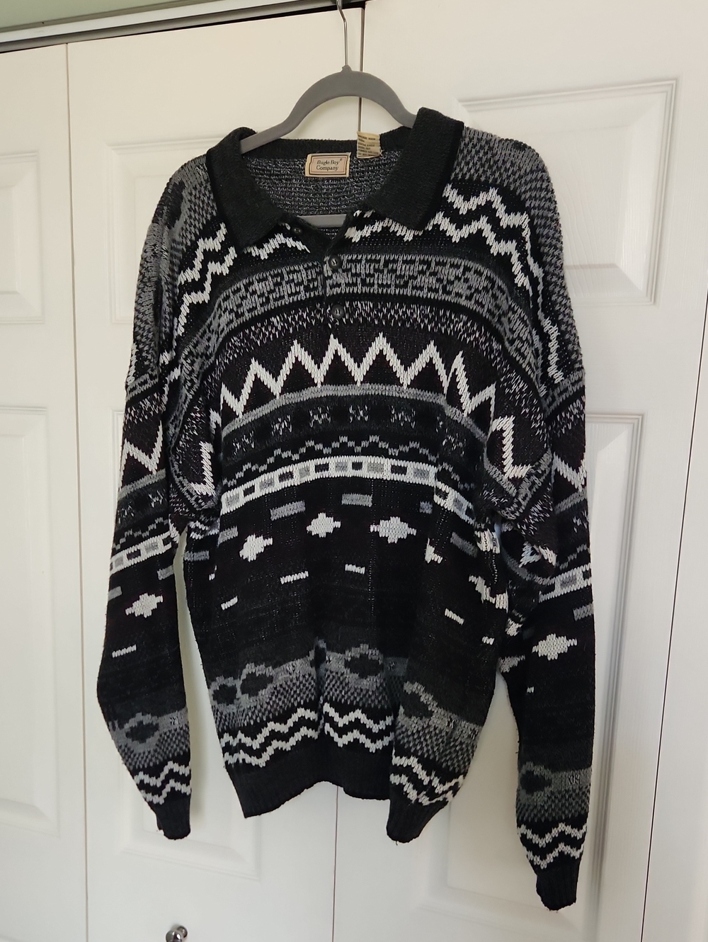 Vintage Bugle Boy Black and Gray Geometric Polo-Collar Crewneck Sweater